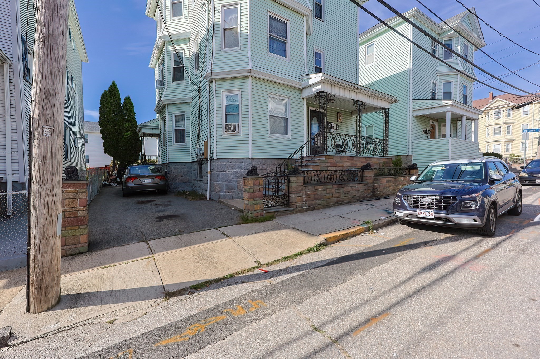 105 16th St, Fall River, MA 02723 - Image 2