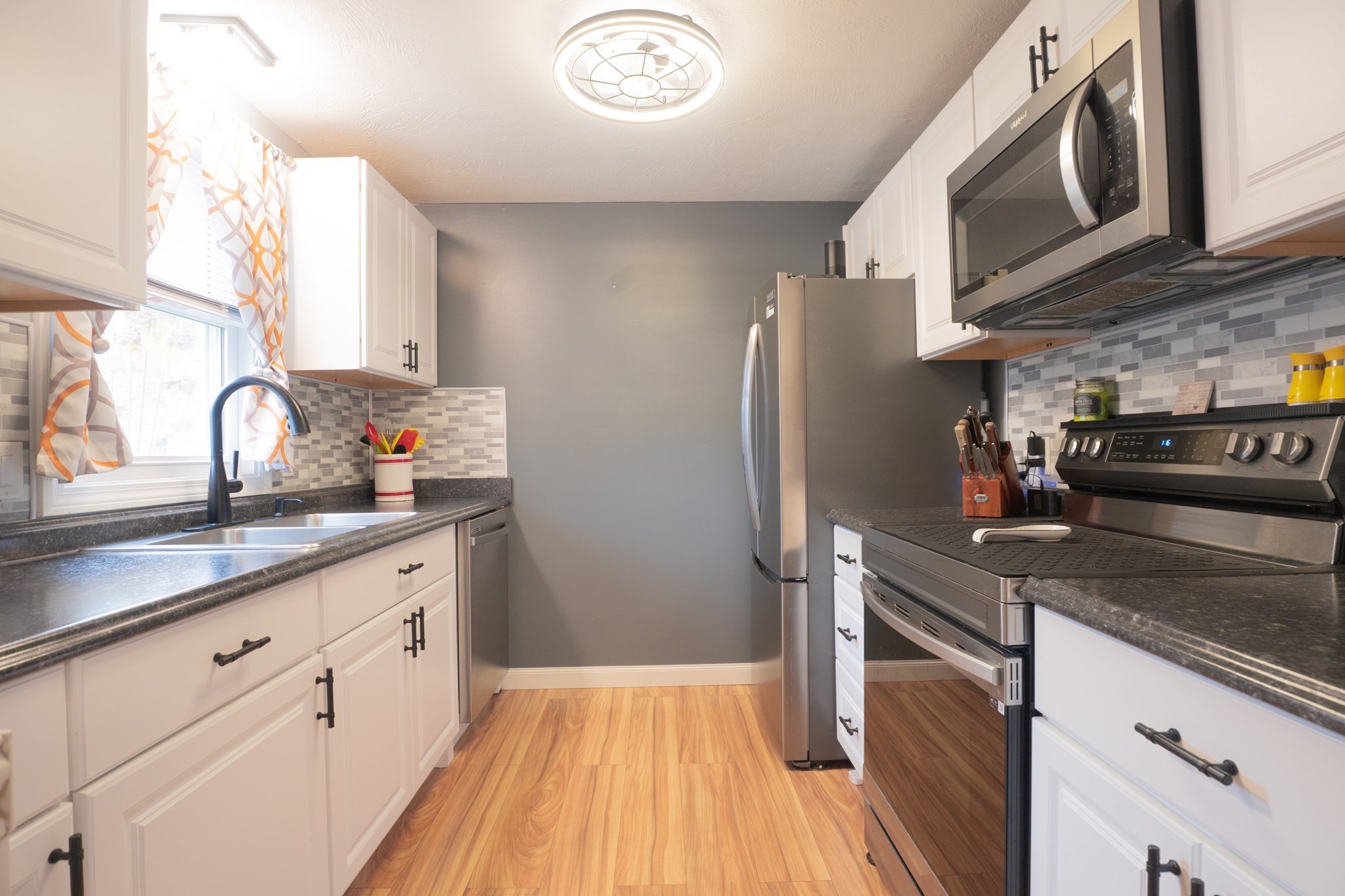 213 Bayberry Hill Ln Unit 213, Leominster, MA 01453 - Image 4