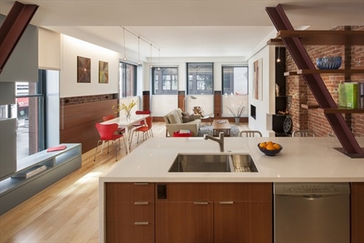 681 Washington Street, Apt 5