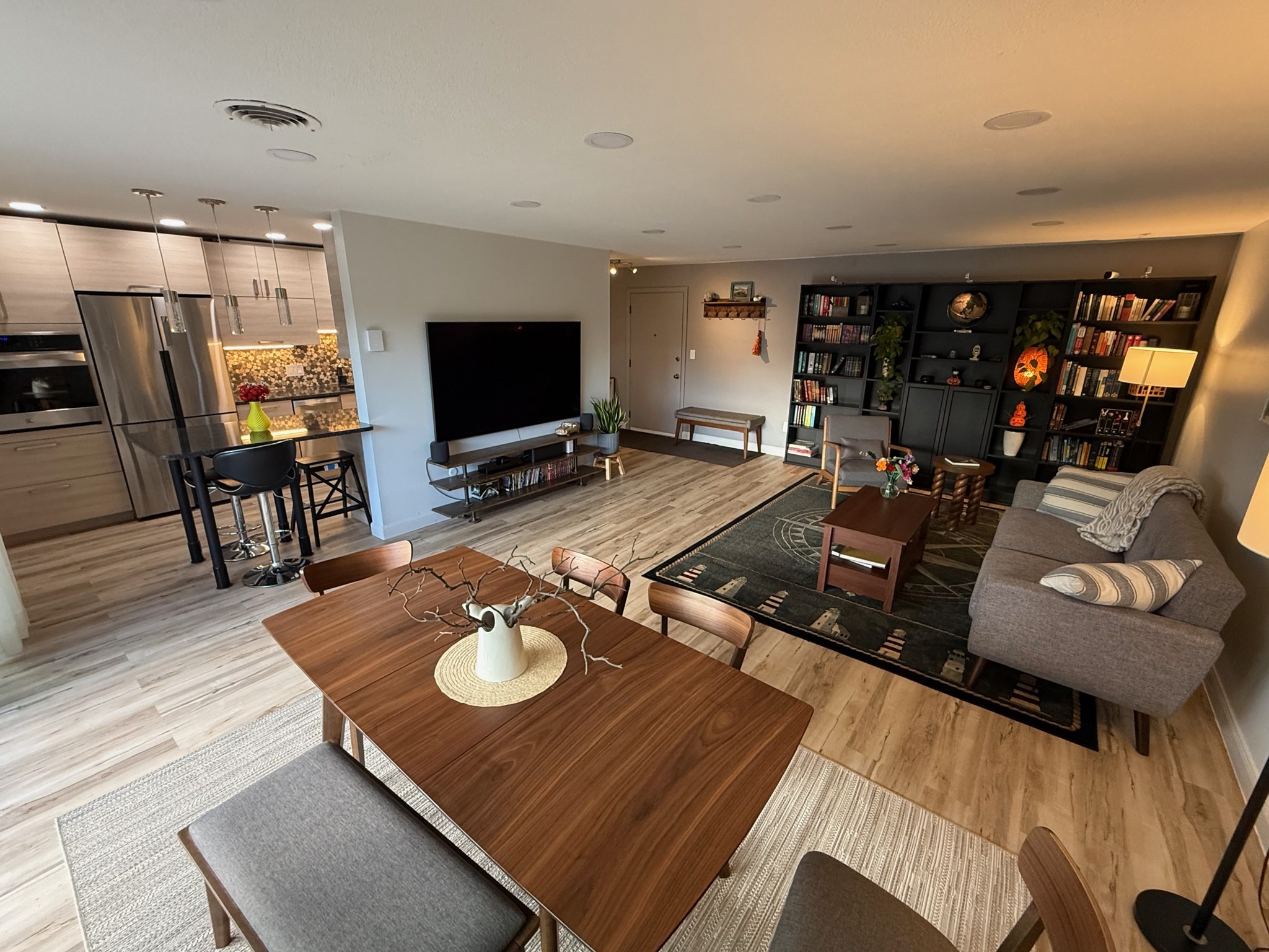 1206 Greendale Ave Unit 201, Needham, MA 02492 - Image 4