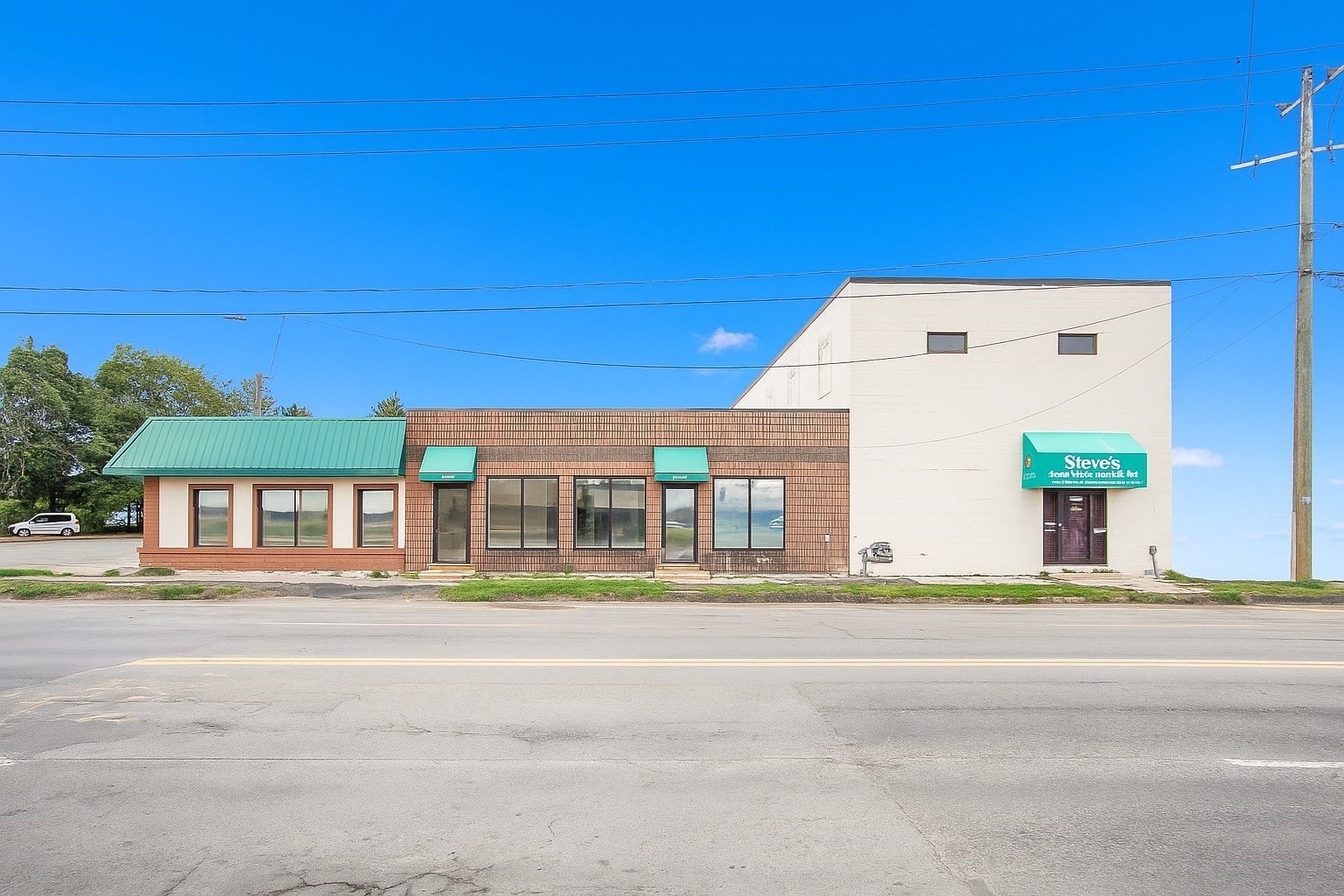 733 Memorial Avenue, West Springfield, MA 01089 - Image 1