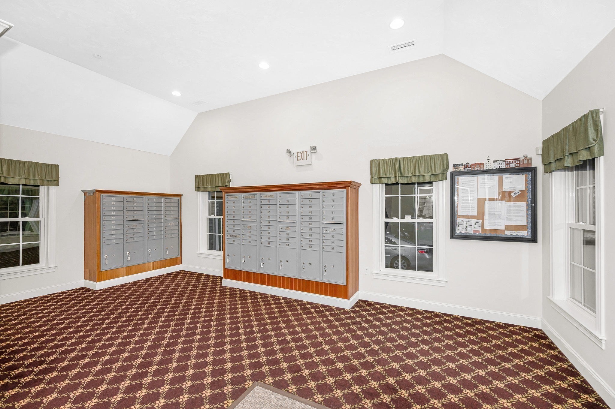 141 Cortland Dr, North Andover, MA 01845