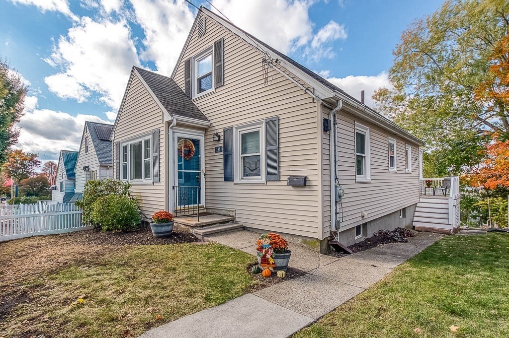 191 Glenellen Rd, West Roxbury, Boston, MA 02132 - Image 2