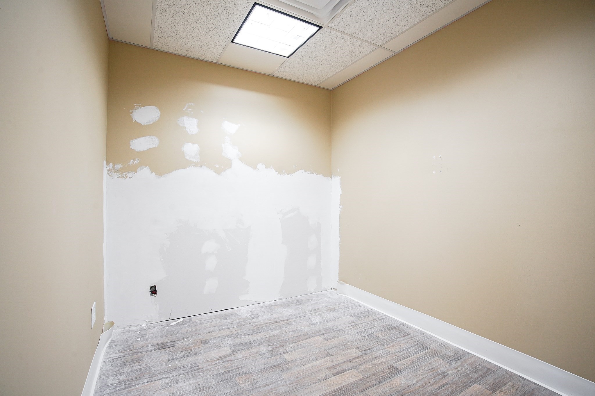 745 Memorial Ave, West Springfield, MA 01089 - Image 7