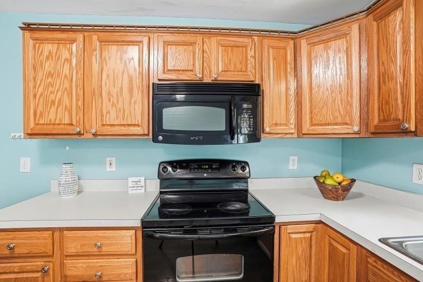 35 Highland Park Unit 35, Uxbridge, MA 01569 - Image 11