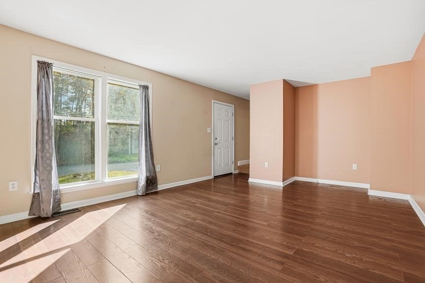 35 Highland Park Unit 35, Uxbridge, MA 01569 - Image 3