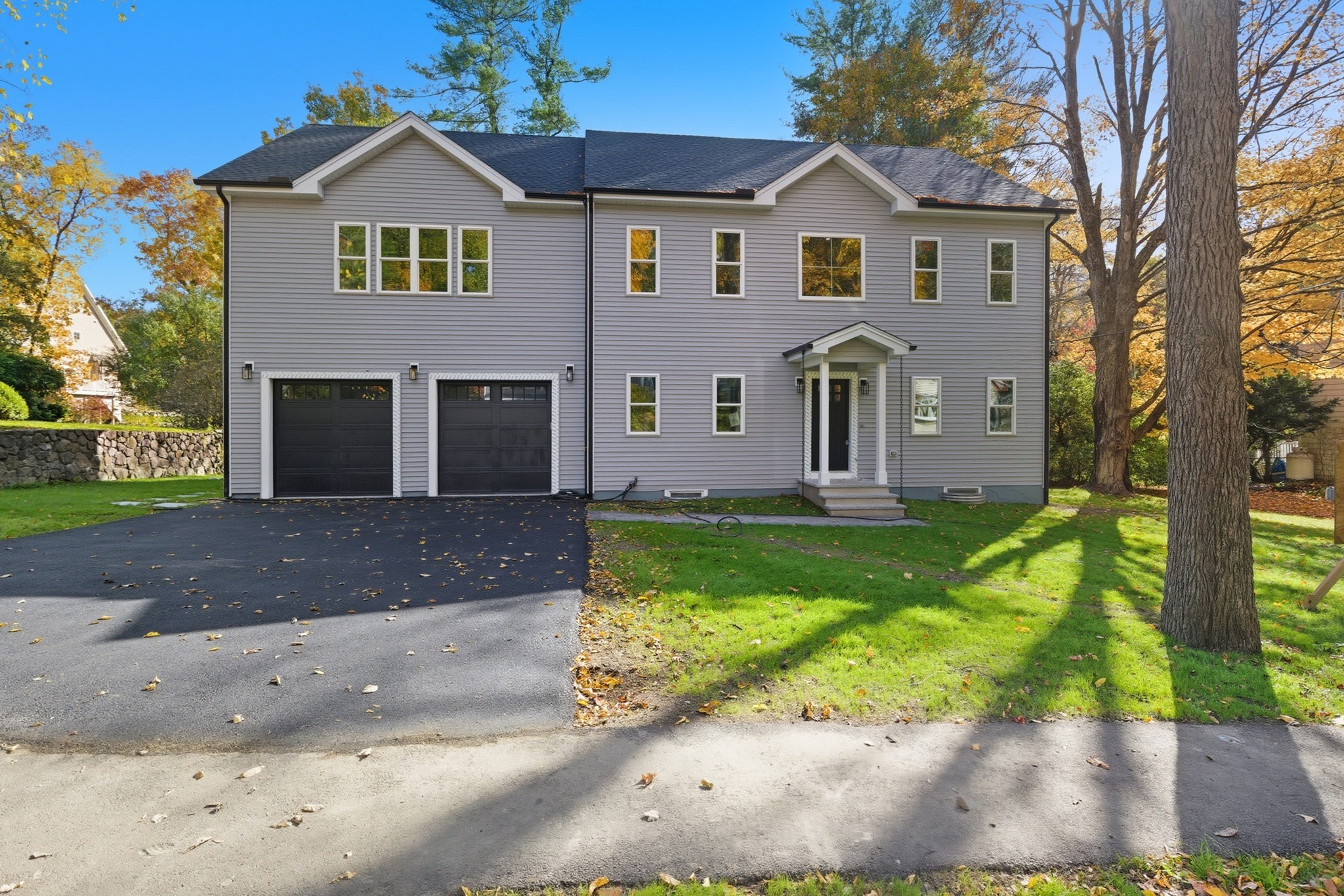 20 Pine Hill Rd, Lynnfield, MA 01940
