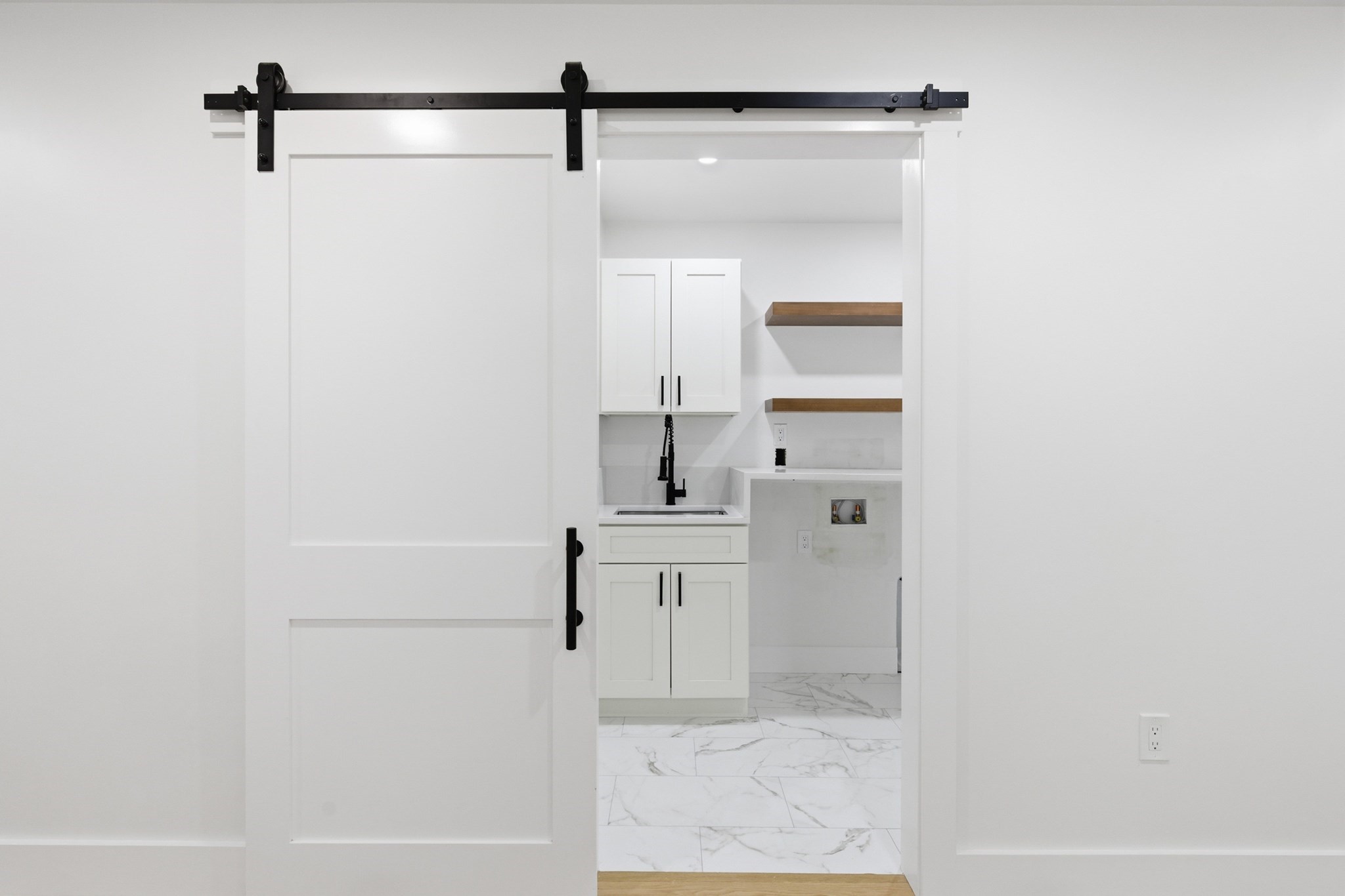 20 Pine Hill Rd, Lynnfield, MA 01940 - Image 26