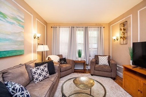 461 Washington St, Apt 1