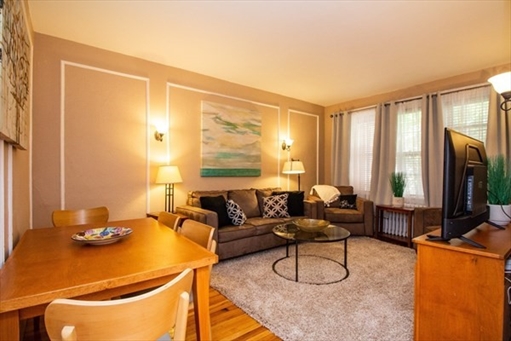 461 Washington St, Apt 1