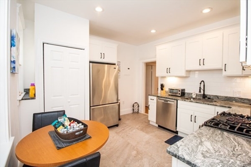 461 Washington St, Apt 1