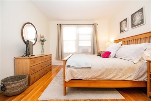 461 Washington St, Apt 1