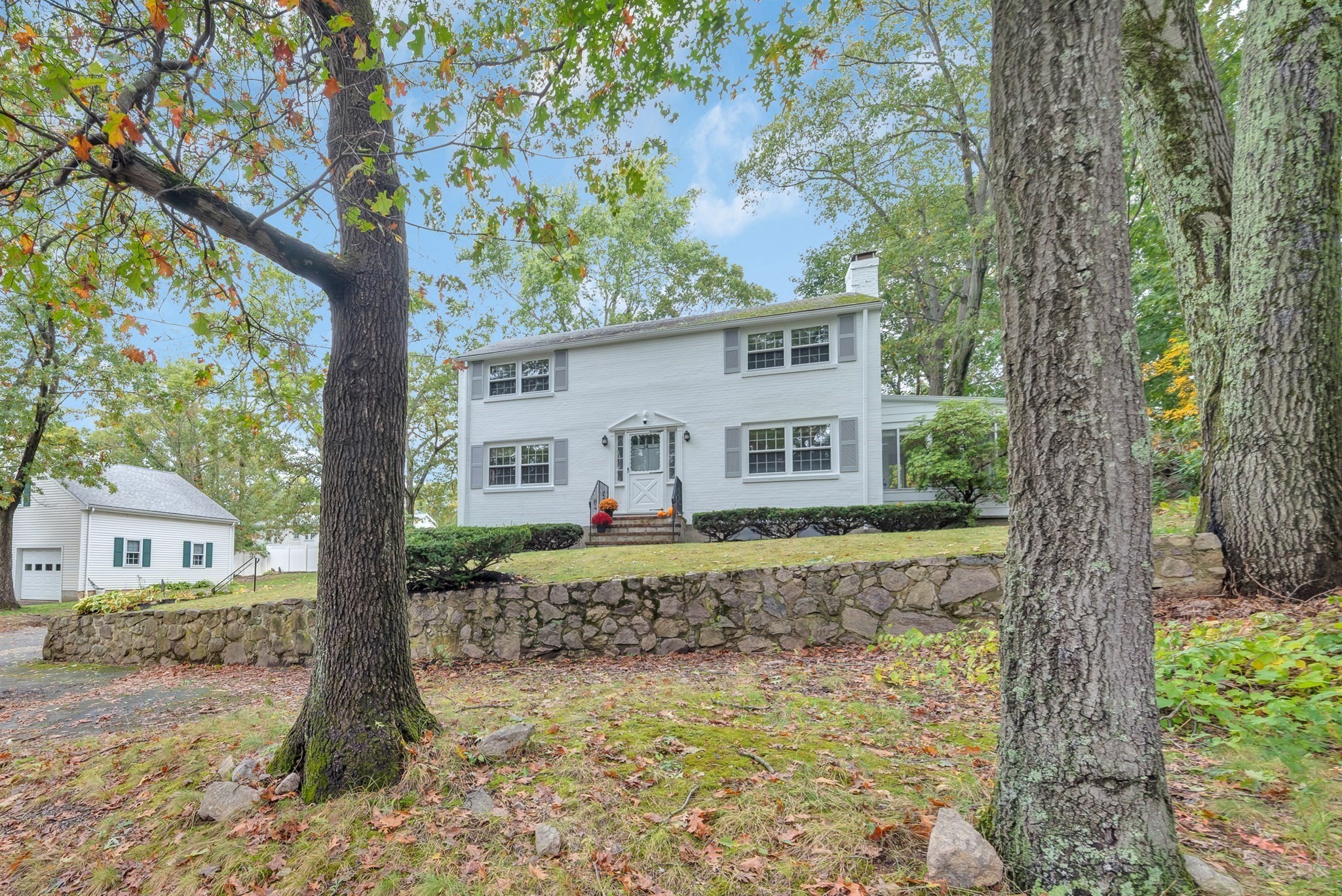 14 Hanson St, Dedham, MA 02026