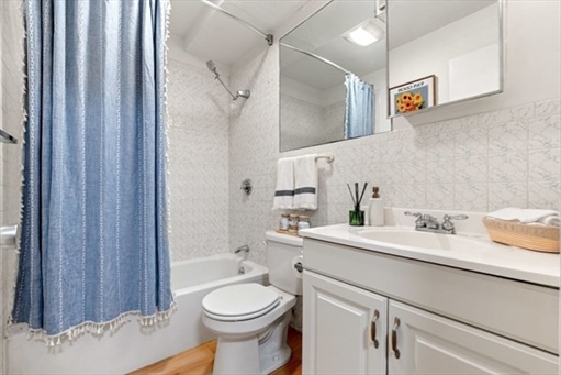 46 Lewis Street, Apt A