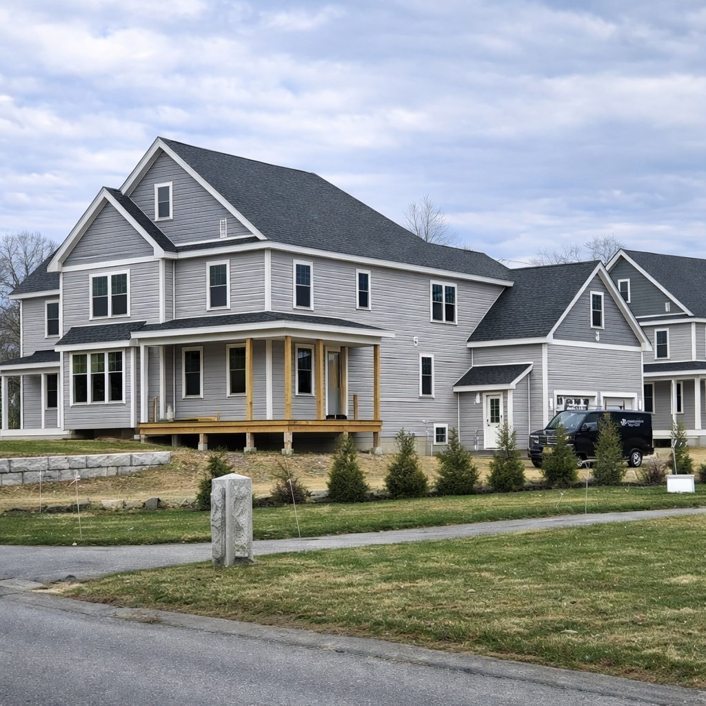 94 Willow Street Unit 2, Acton, MA 01720