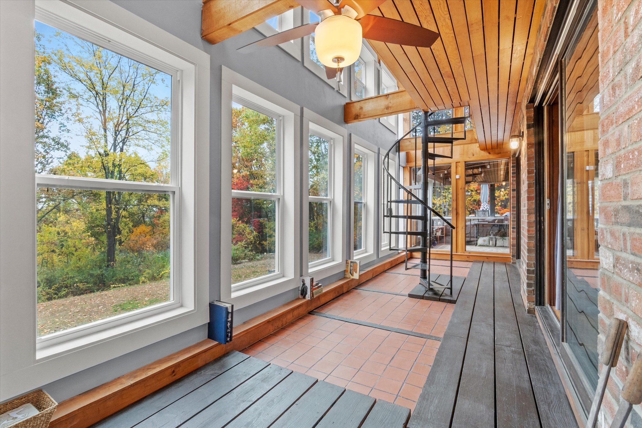 36 Sunrise Ave, Leominster, MA 01453 - Image 9