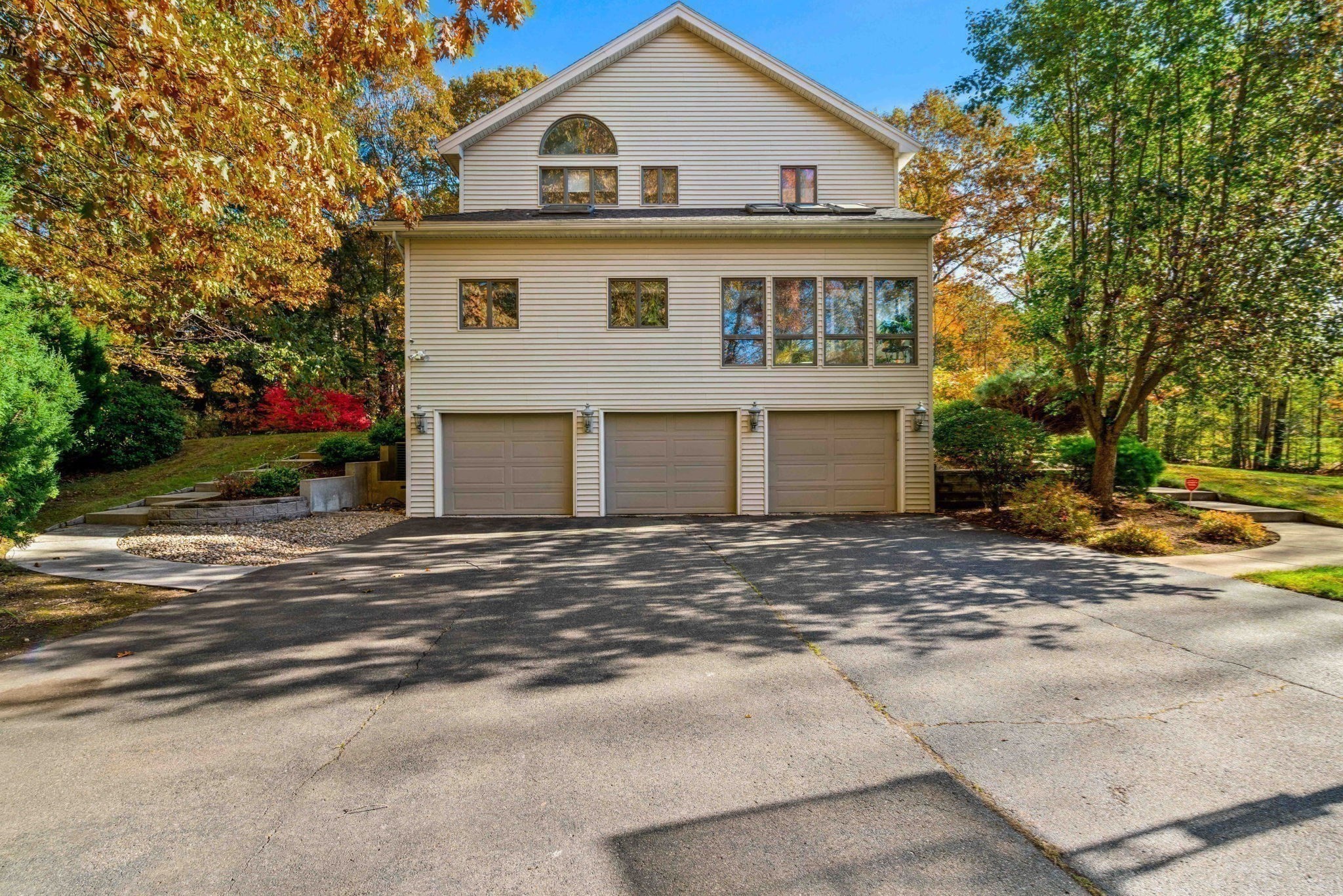 50 Page, Hampstead, NH 03841 - Image 33