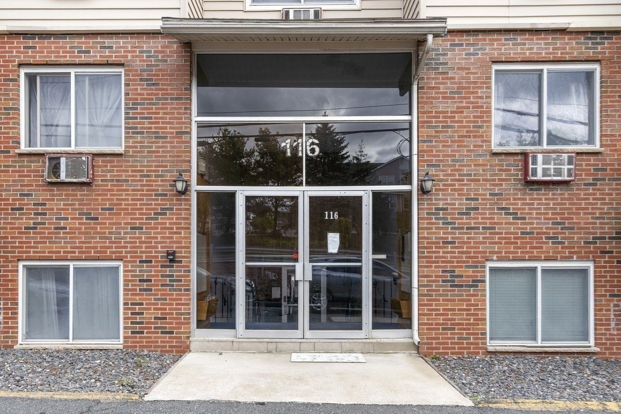 116 Boston Post Rd E Unit 105, Marlborough, MA 01752 - Image 2