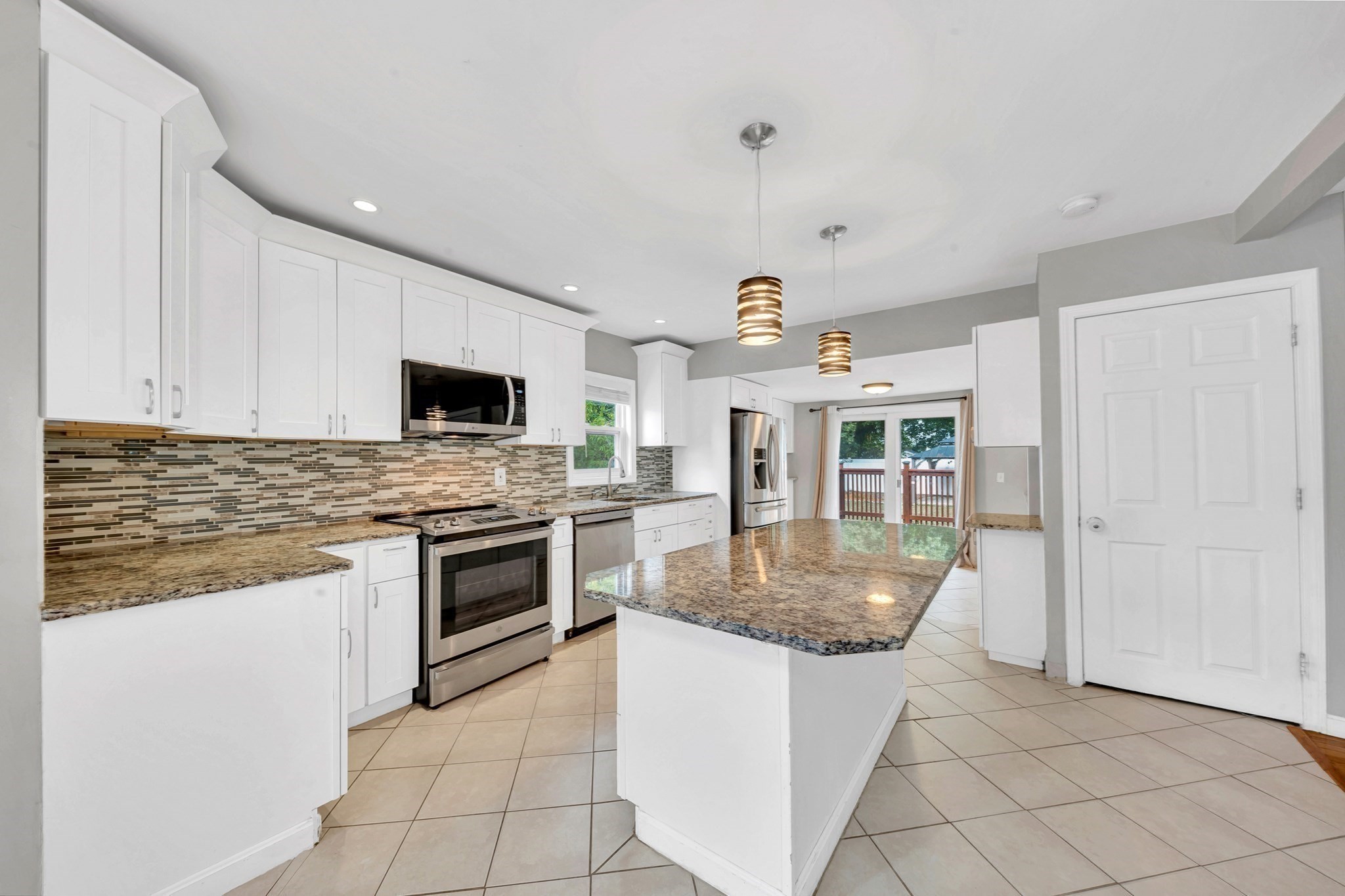 15 Sixth St, Leominster, MA 01453 - Image 5