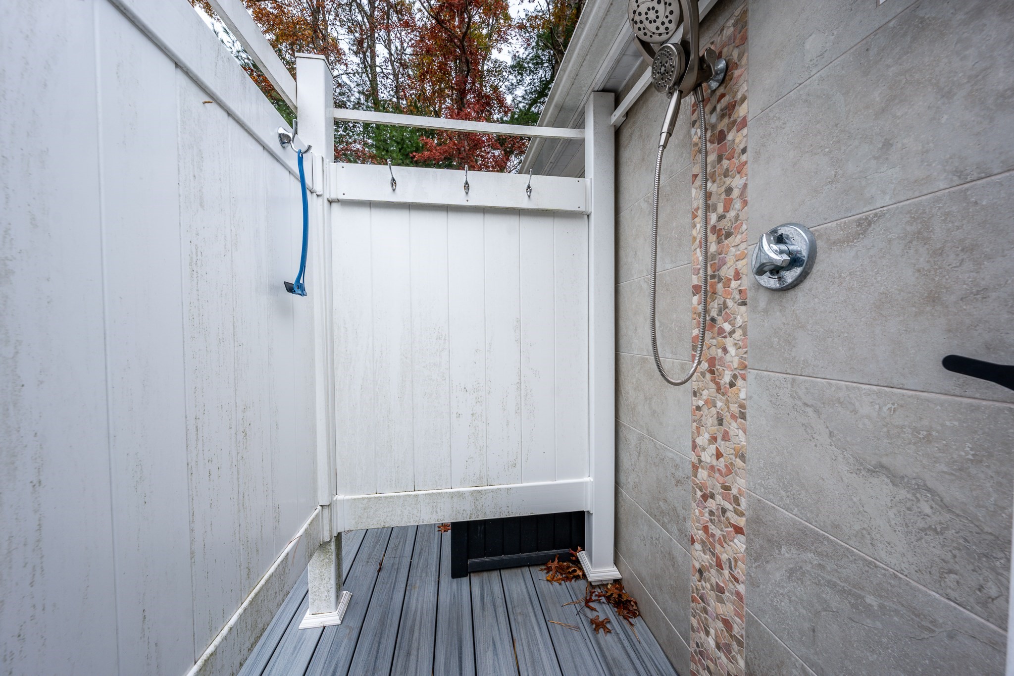 215 Roxy Cahoon Rd, Plymouth, MA 02360 - Image 9