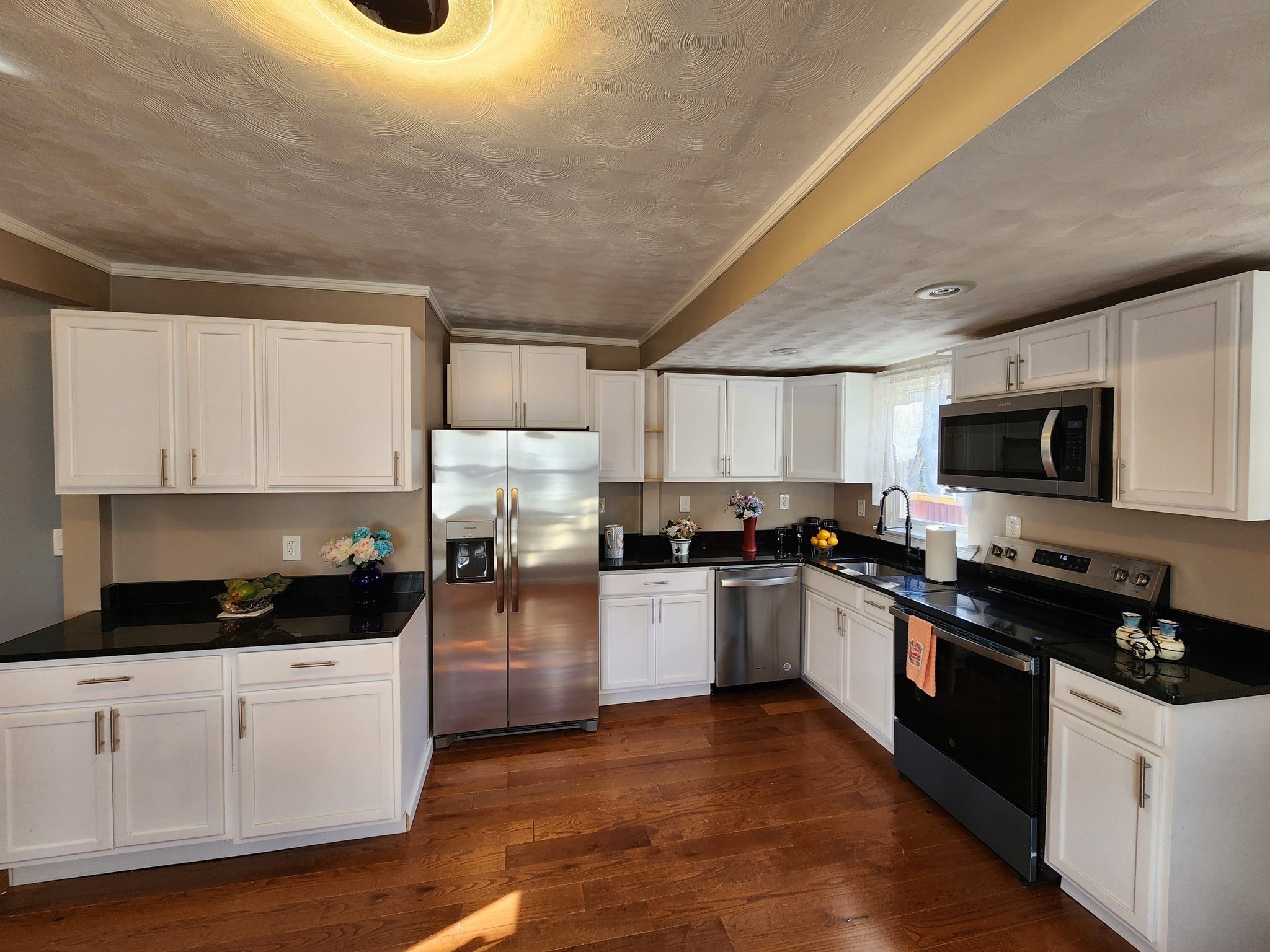 3 Granville Ave, Worcester, MA 01606 - Image 3