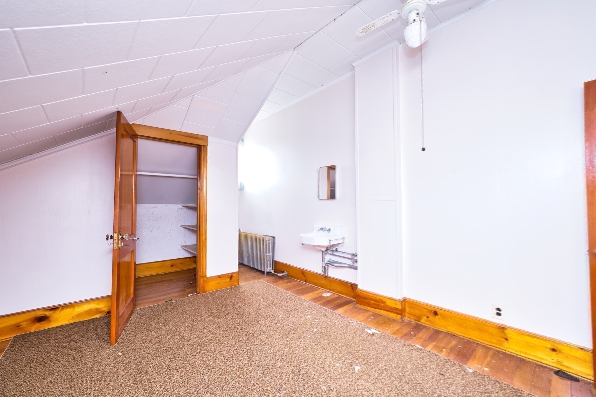 529 Eastern Ave, Fall River, MA 02723 - Image 27