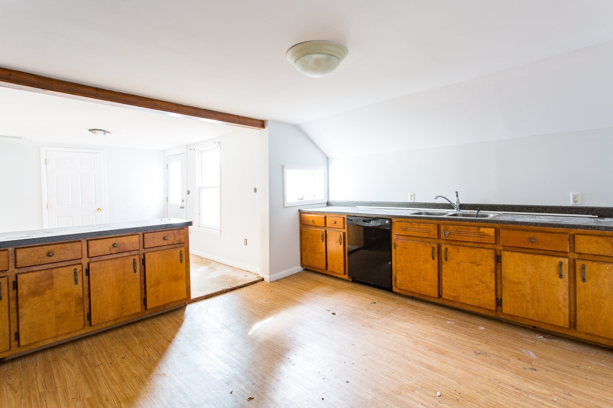 4 E Main St, West Brookfield, MA 01585 - Image 26