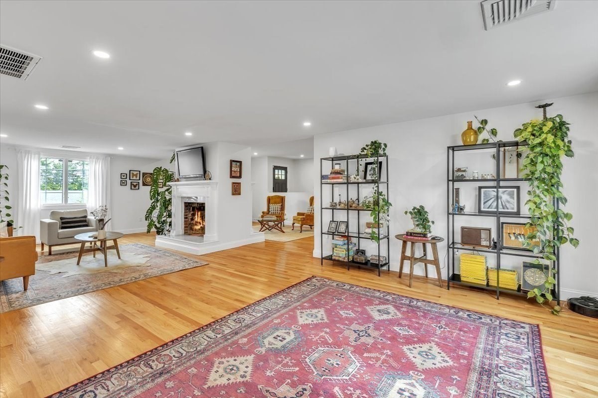 1057 Whitman St, Hanson, MA 02341 - Image 16