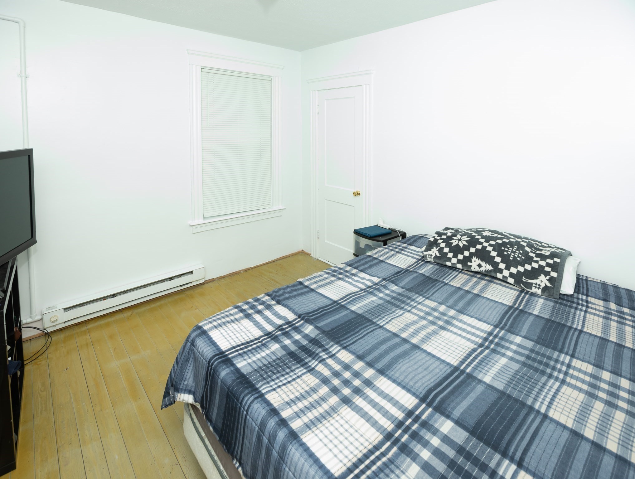 31 Garfield St, Central Falls, RI 02863 - Image 12