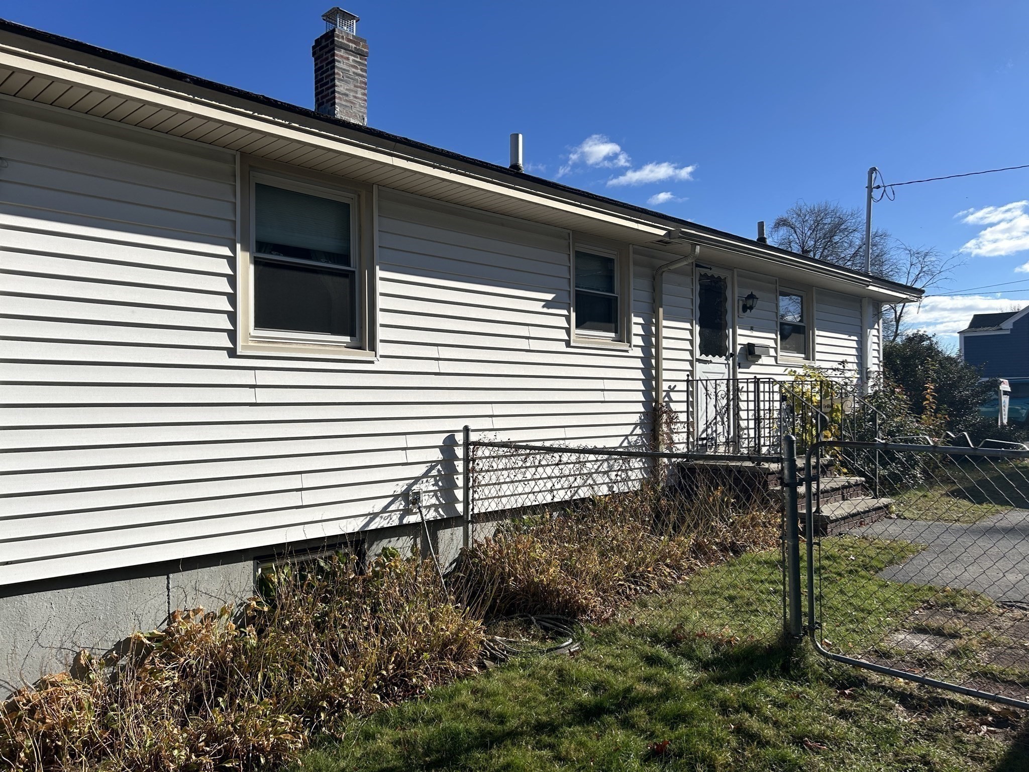 5 Lafayette Ave, Lawrence, MA 01843 - Image 3