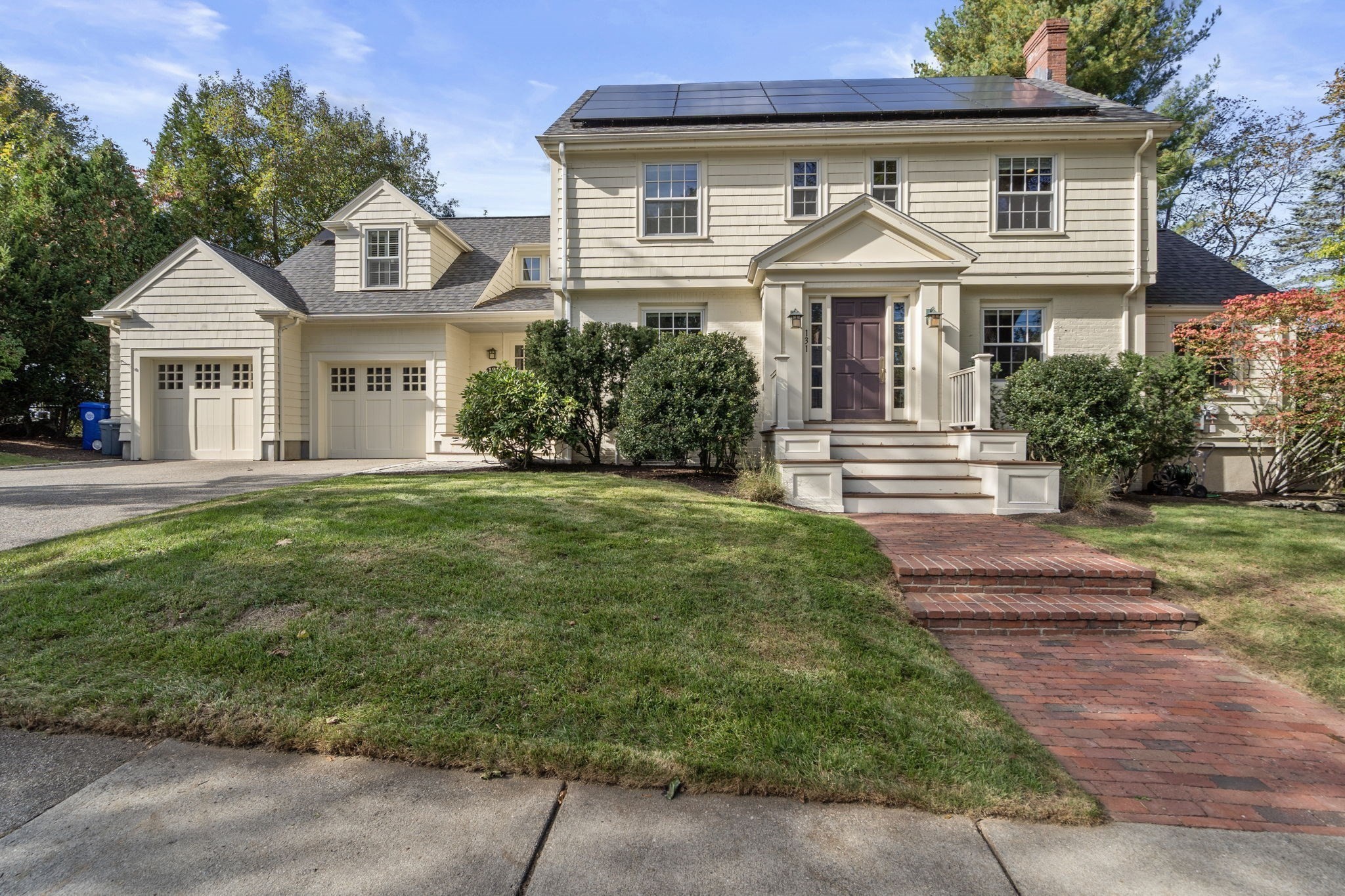 131 Oliver Rd, Newton, MA 02468