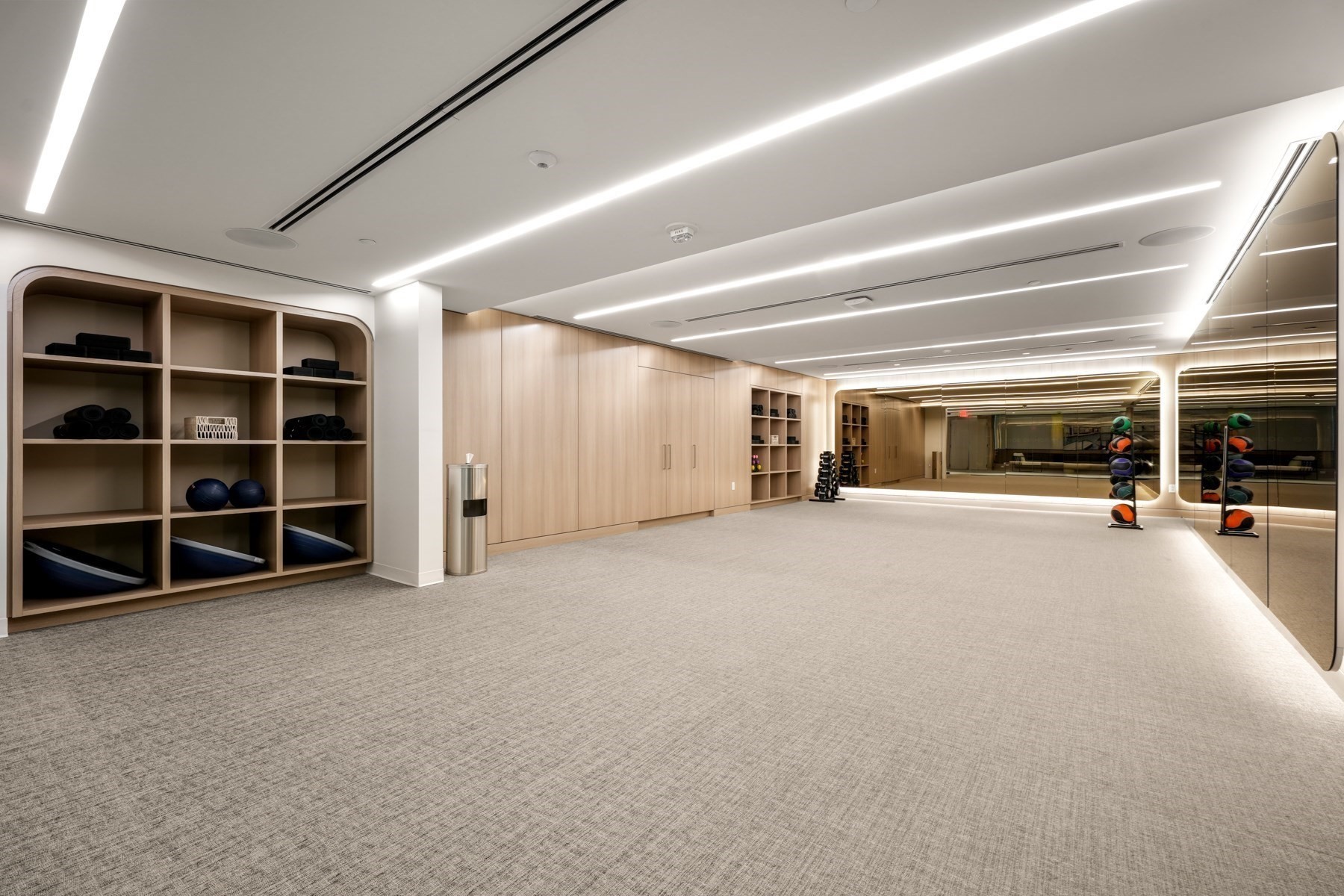 10 Rowes Wharf Unit 1003, Downtown, Boston, MA 02110 - Image 18