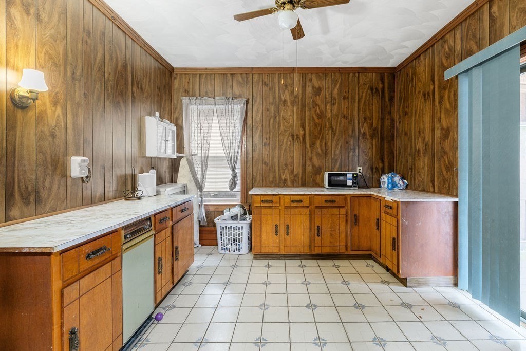 37 Shawmut St, Fall River, MA 02720 - Image 25