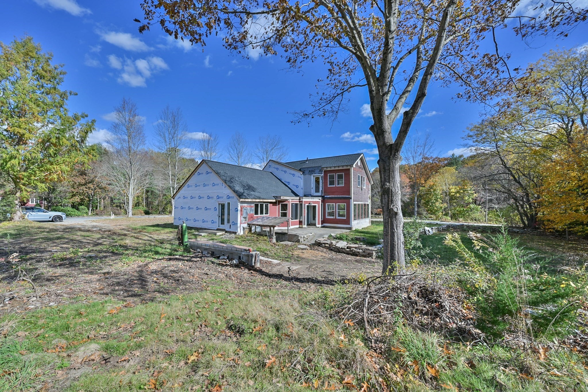 18 Kingsbury Rd, Webster, MA 01570 - Image 2