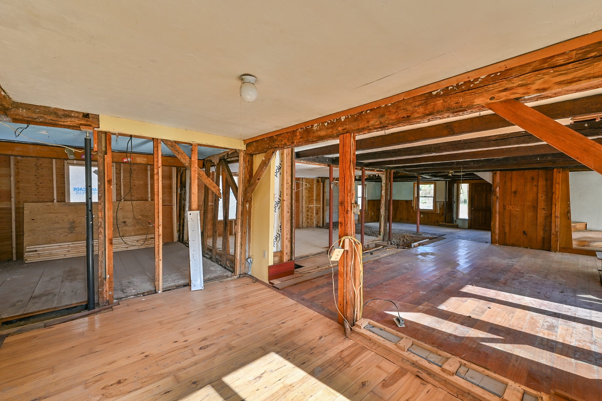 18 Kingsbury Rd, Webster, MA 01570 - Image 13