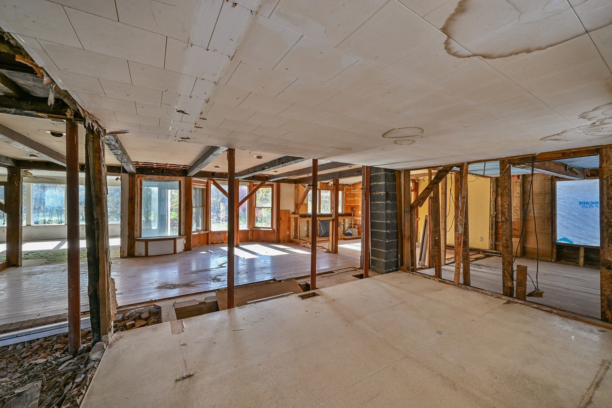 18 Kingsbury Rd, Webster, MA 01570 - Image 24