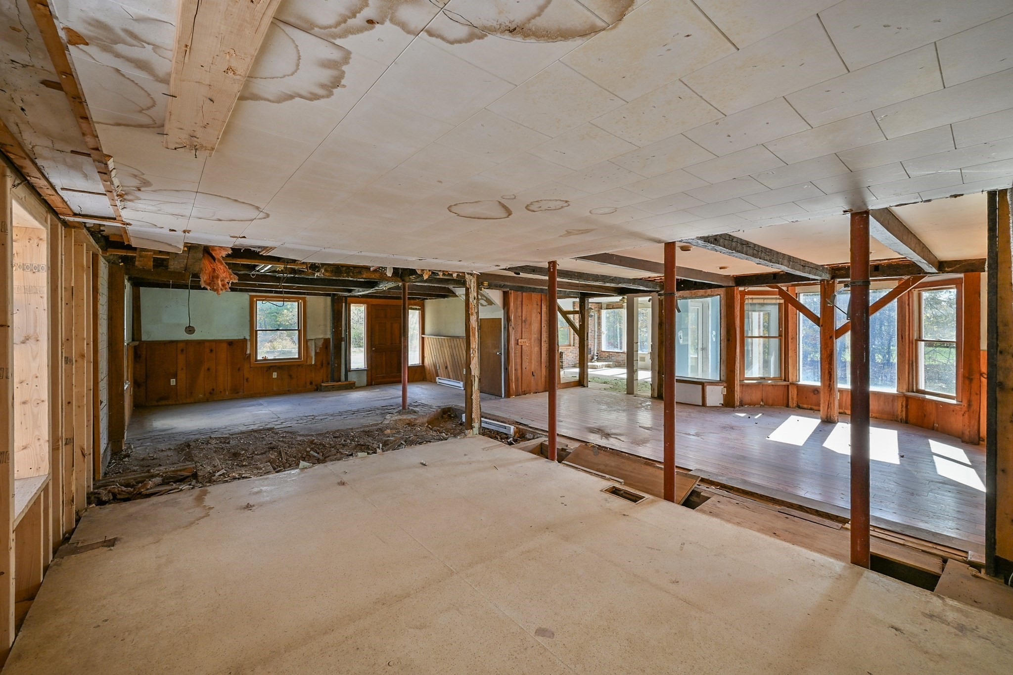 18 Kingsbury Rd, Webster, MA 01570 - Image 25