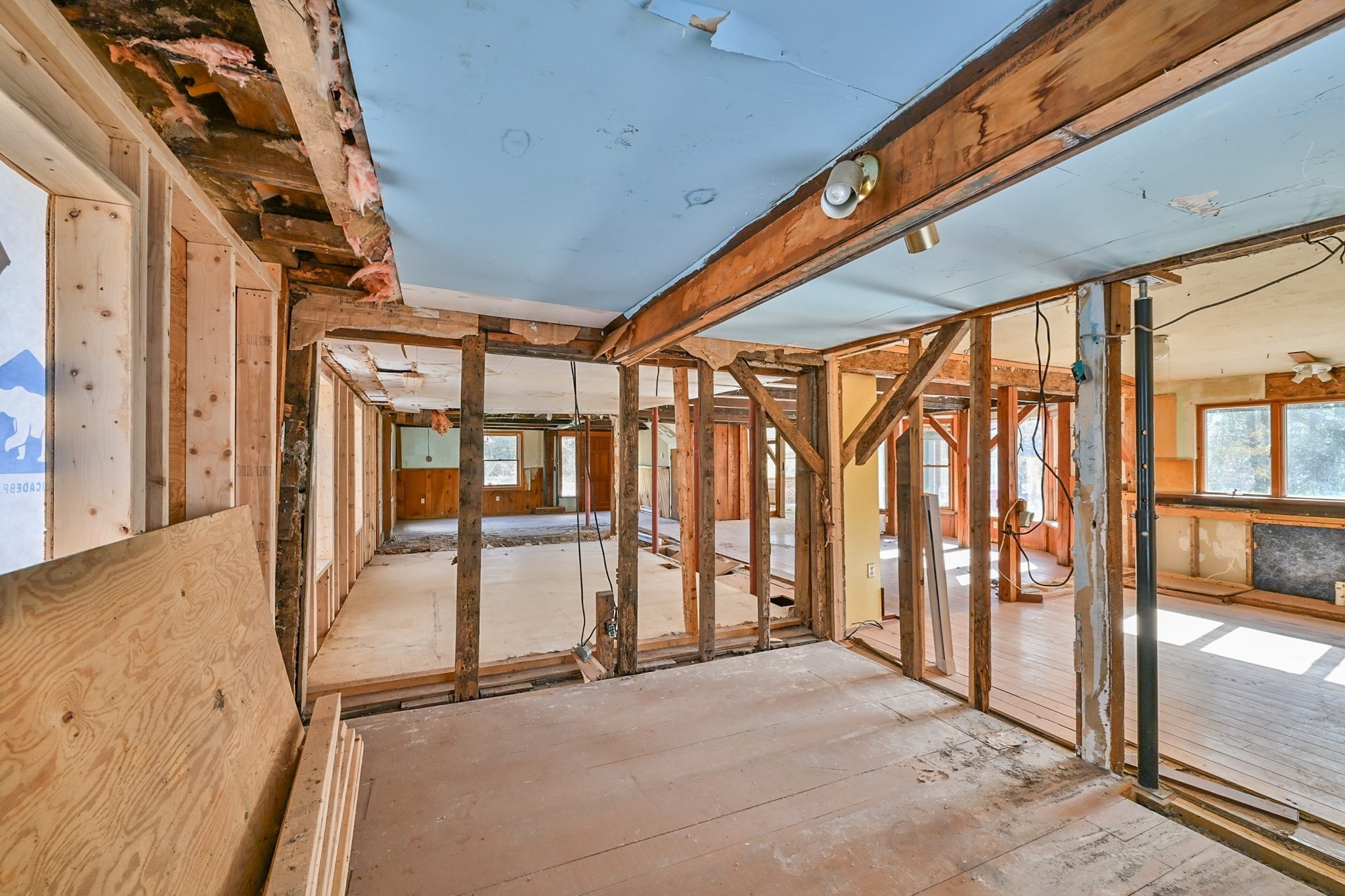 18 Kingsbury Rd, Webster, MA 01570 - Image 27