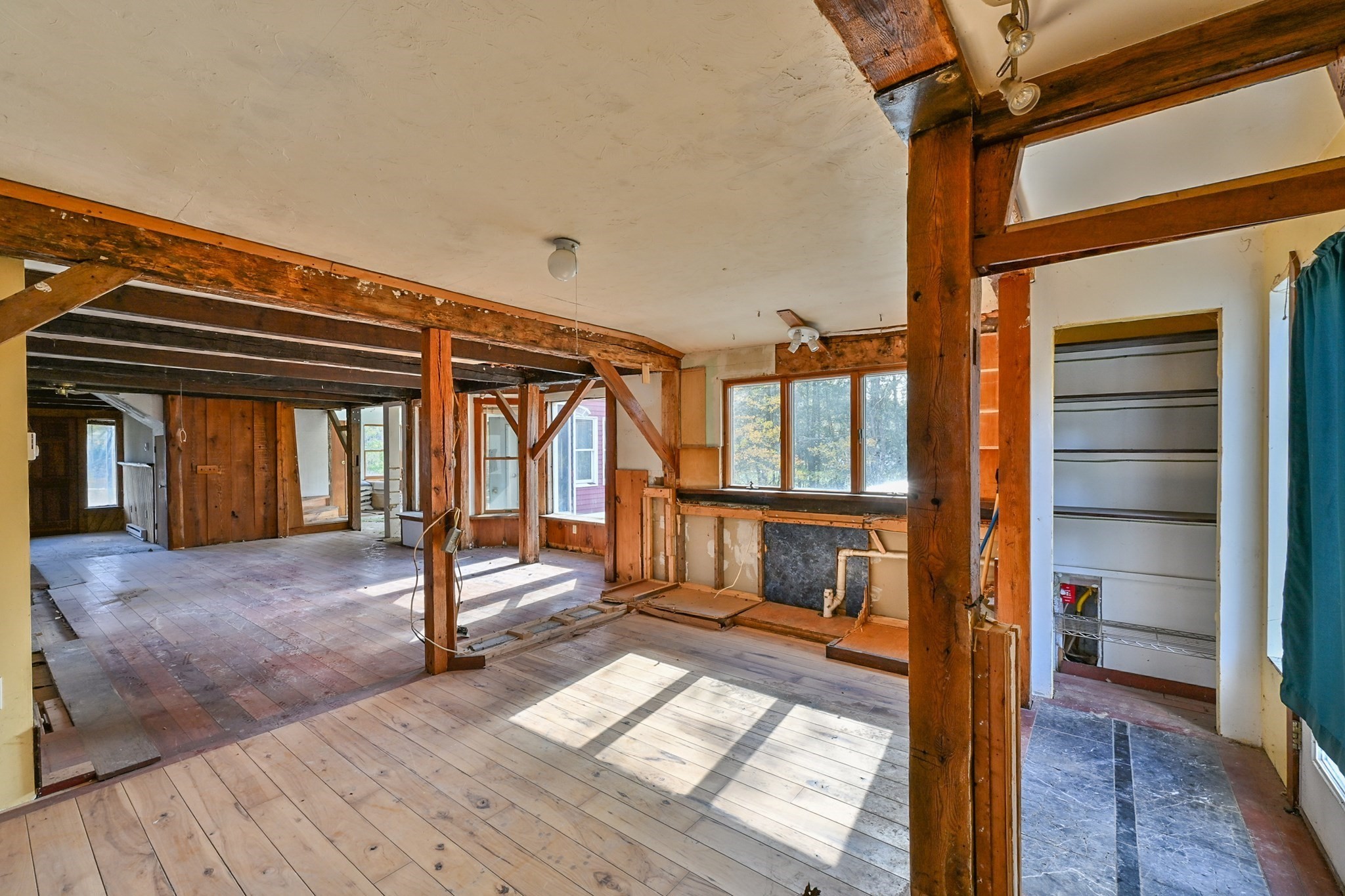 18 Kingsbury Rd, Webster, MA 01570 - Image 30