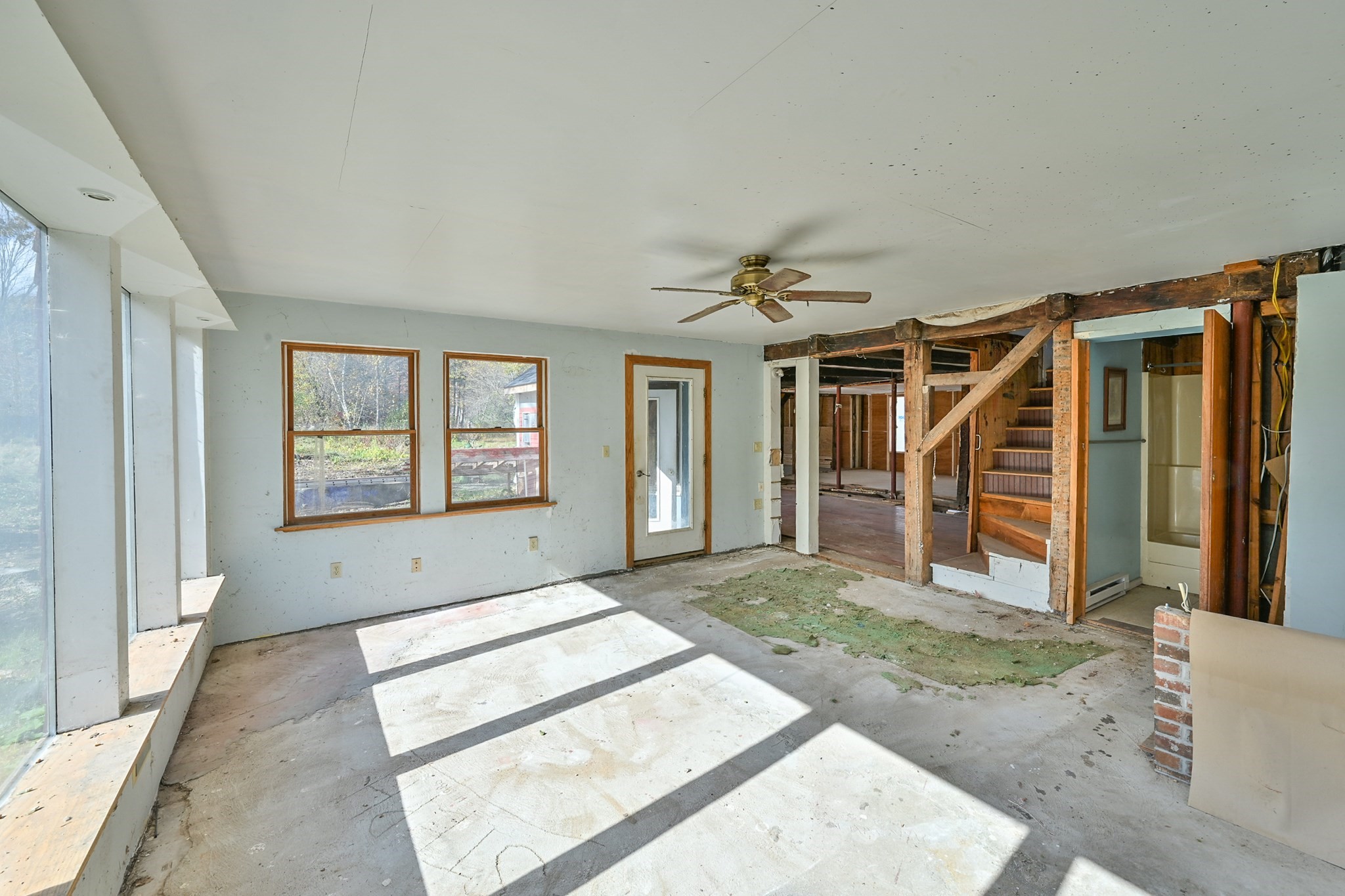 18 Kingsbury Rd, Webster, MA 01570 - Image 34