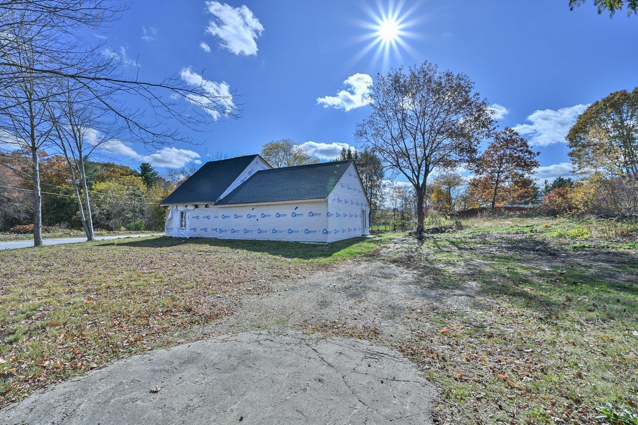 18 Kingsbury Rd, Webster, MA 01570 - Image 9