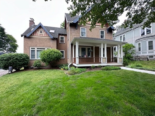 14 Ashfield St, Apt B