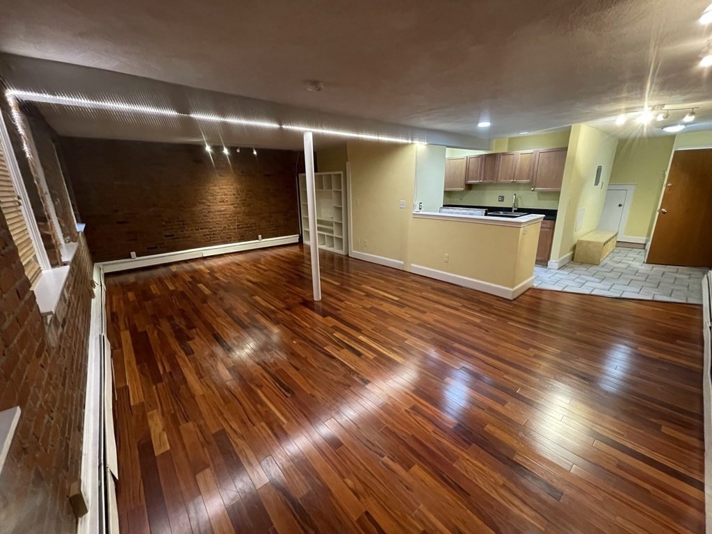 39 South St Unit B, Boston College, Boston, MA 02135 - Image 2
