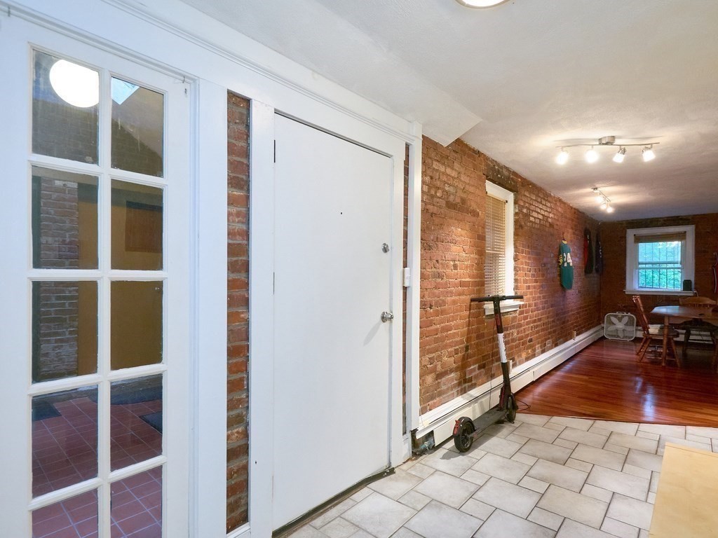 39 South St Unit B, Boston College, Boston, MA 02135 - Image 11