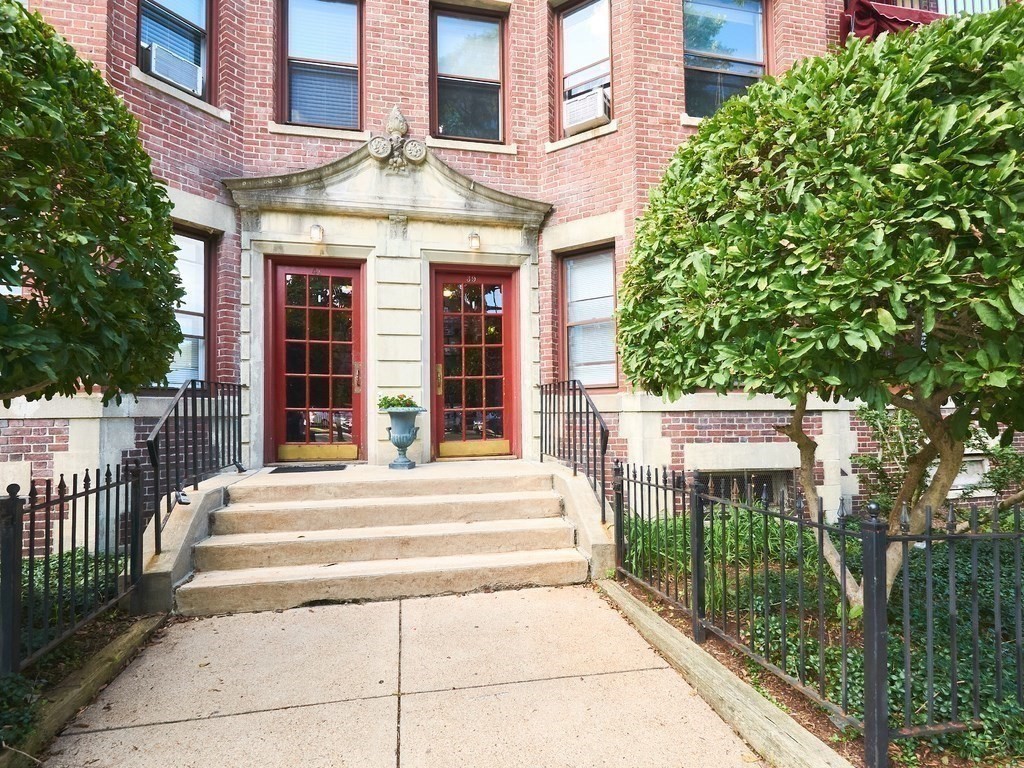 39 South St Unit B, Boston College, Boston, MA 02135 - Image 9