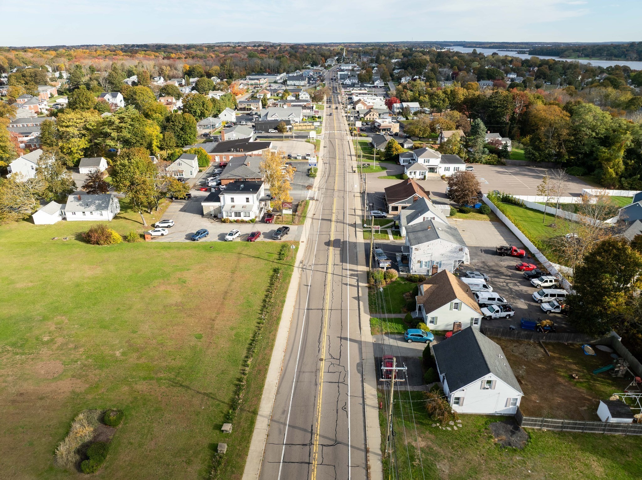 804 County St, Somerset, MA 02726 - Image 14