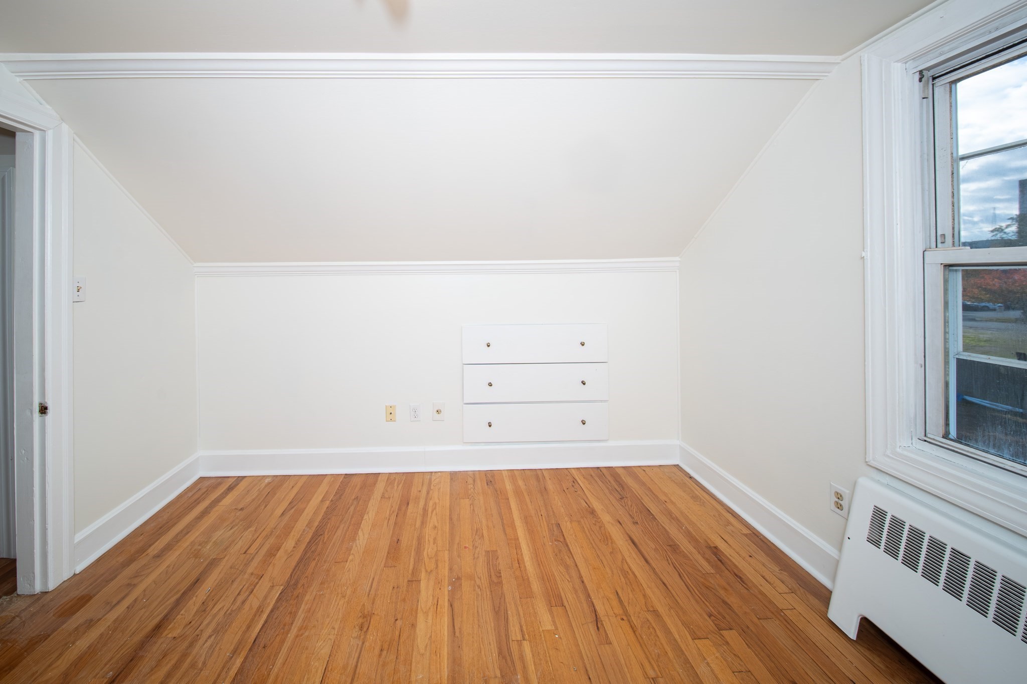 804 County St, Somerset, MA 02726 - Image 7