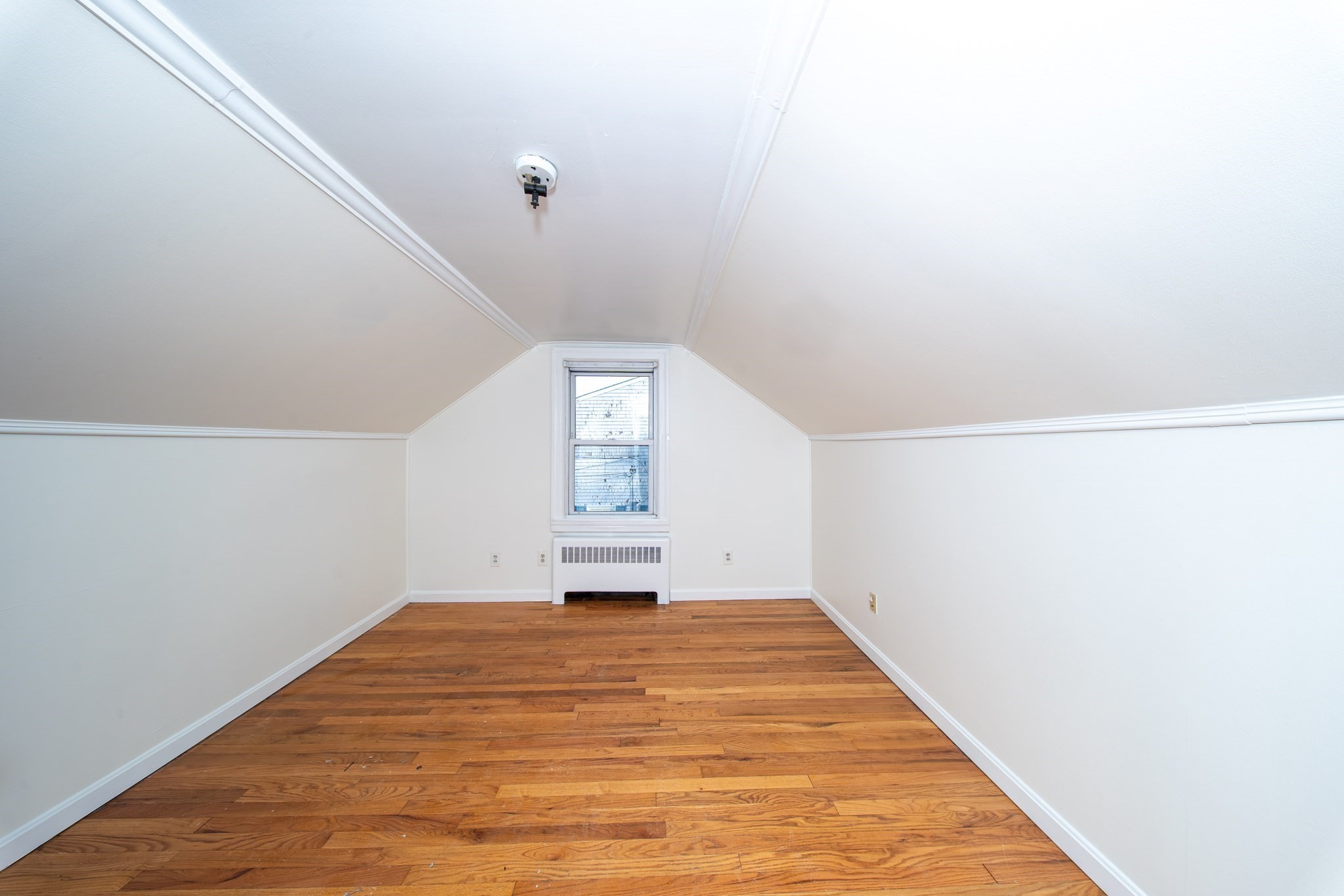 804 County St, Somerset, MA 02726 - Image 8