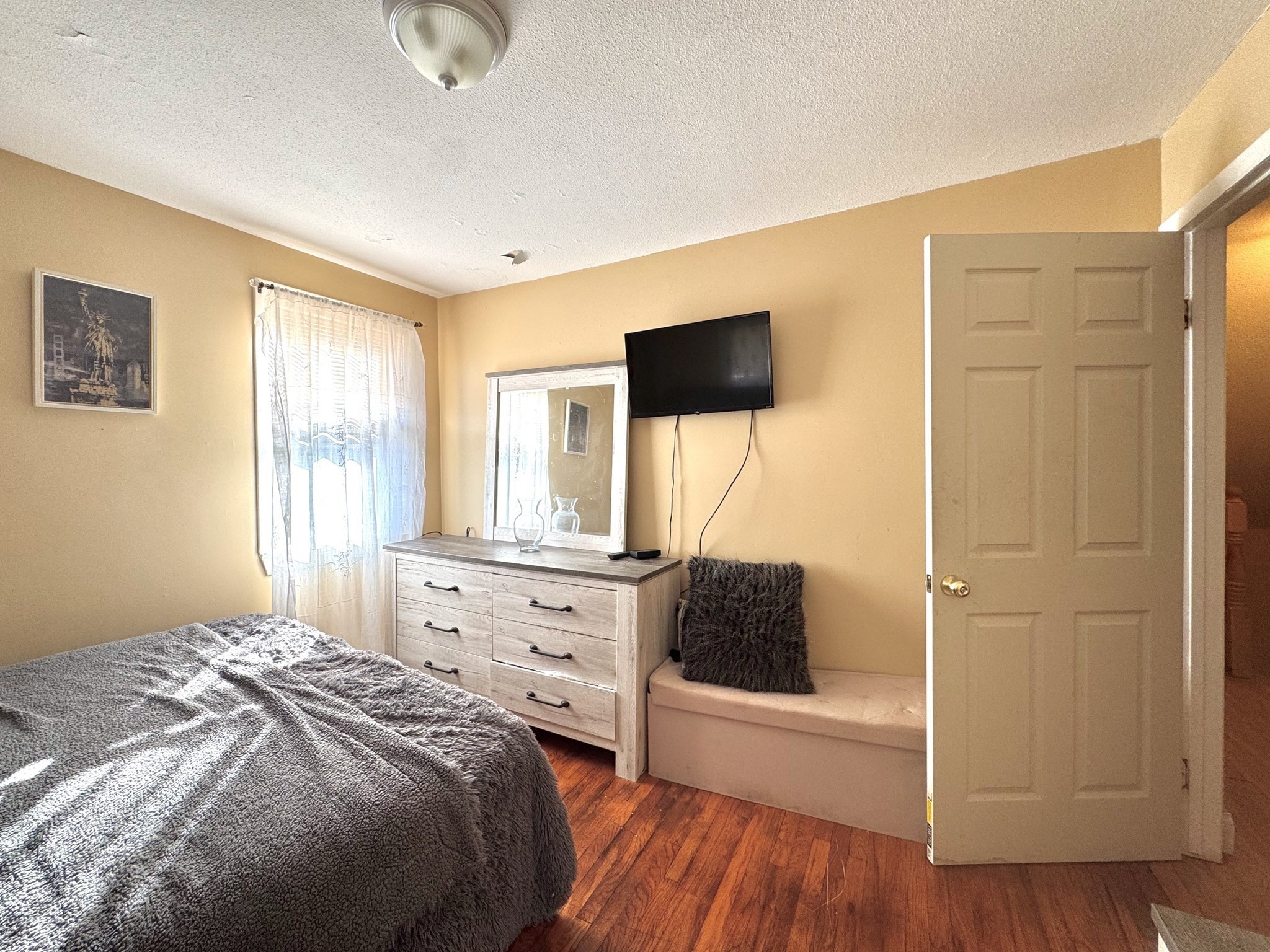 58 Eureka St, Springfield, MA 01104 - Image 11