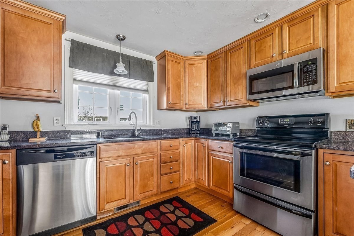 4 Old Field Rd Unit 4, Plymouth, MA 02360 - Image 11